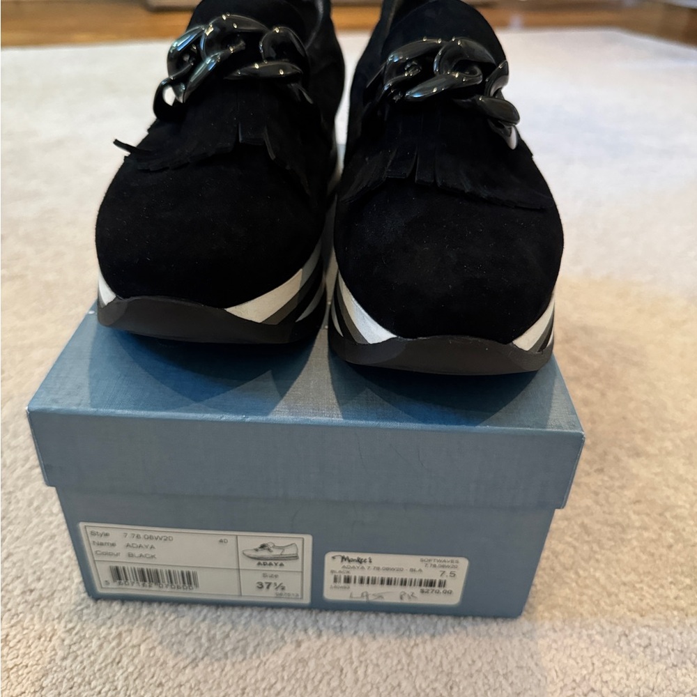 Softwaves Black Platform with b/w stripes - Picture 4 of 6
